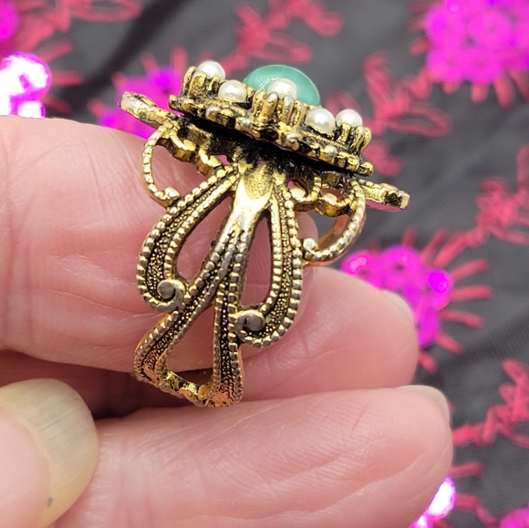 VINTAGE STUNNING RING SIZE 6.5 - Picture 2 of 6